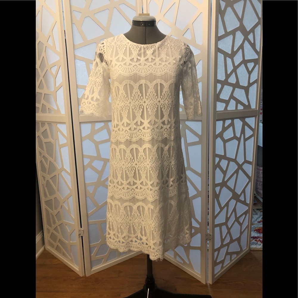 White lace BCBG dress